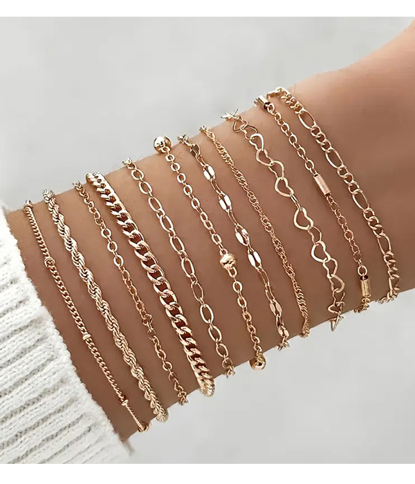 Mix chain 11 piece bracelet set - heart