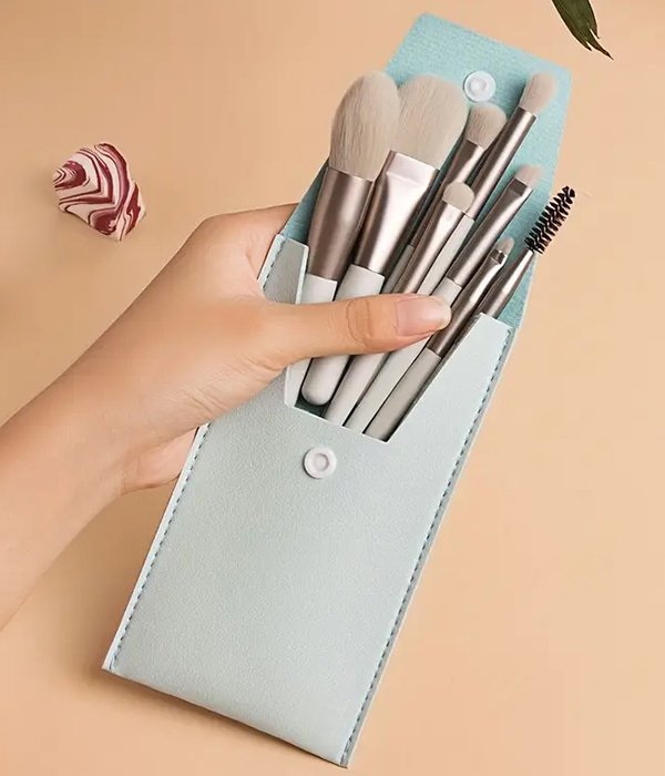 8 piece makeup brush set