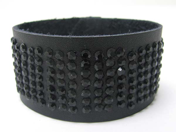 CRYSTAL STUD LEATHER WRIST BAND