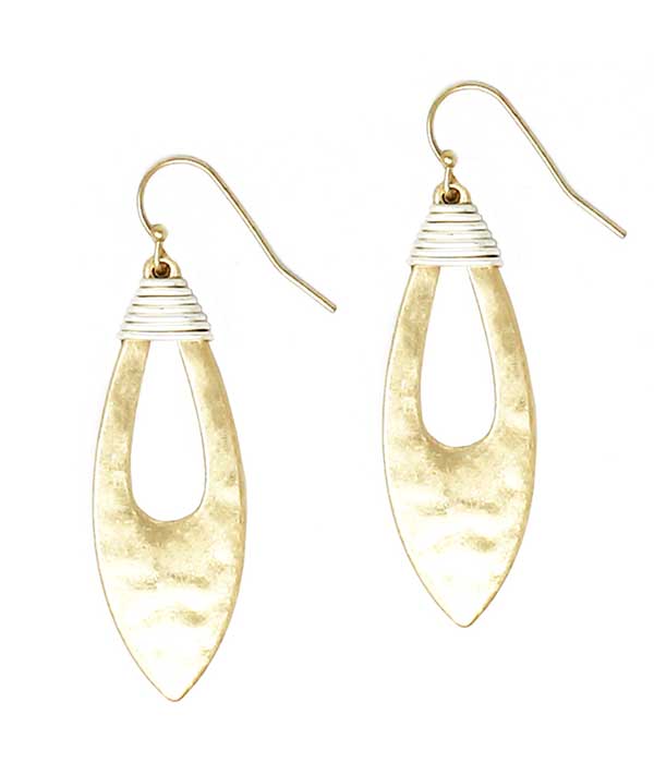 HAMMERED METAL AND WIRE WRAP EARRING
