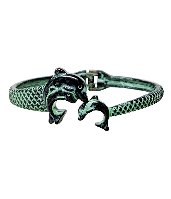 SEALIFE THEME CORROSION GREEM METAL INSPIRED HINGE BANGLE BRACELET - DOLPHIN