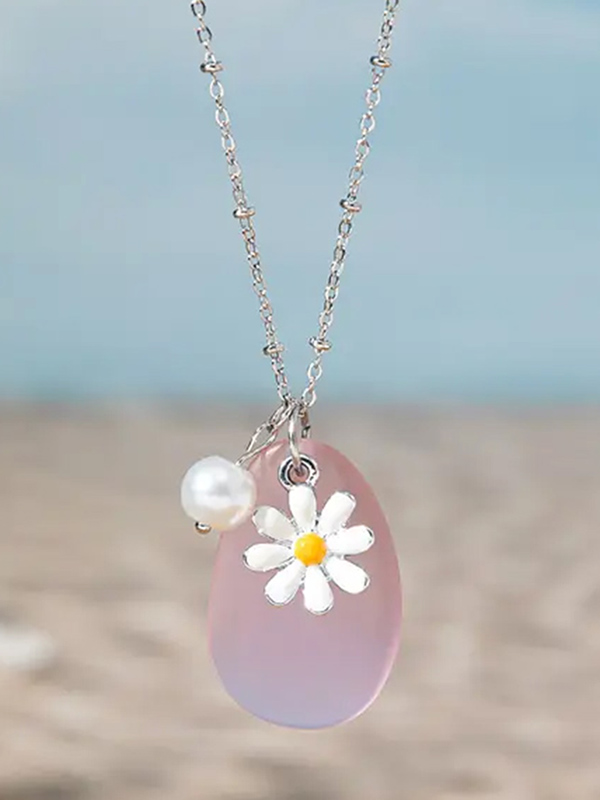 Seaglass flower pendant necklace