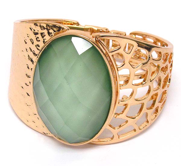 Oval glass stone hammered metal hinge bangle