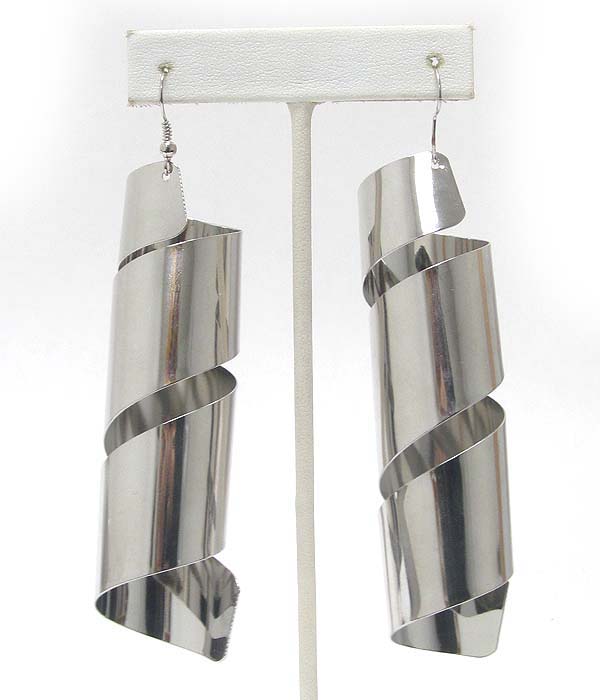 Plain metal swirl drop earring