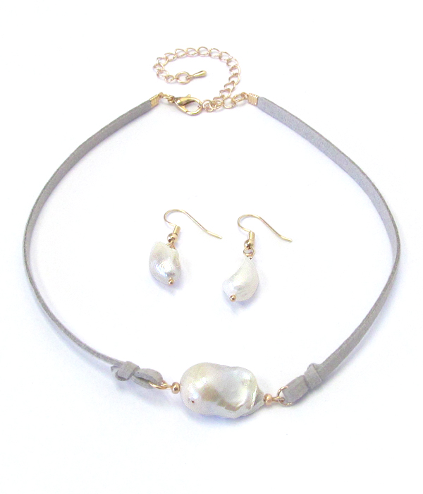 Freshwater pearl and suede cord choker necklace set