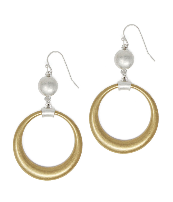 Metal hoop drop earring