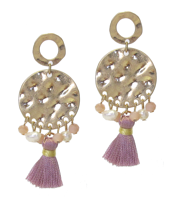 THREAD TASSEL AND PEARL DANGLE DISC EARRING