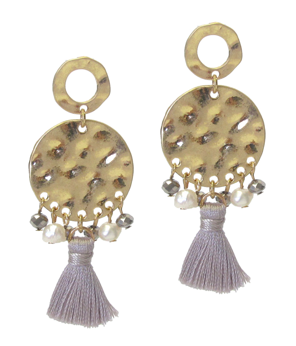 THREAD TASSEL AND PEARL DANGLE DISC EARRING