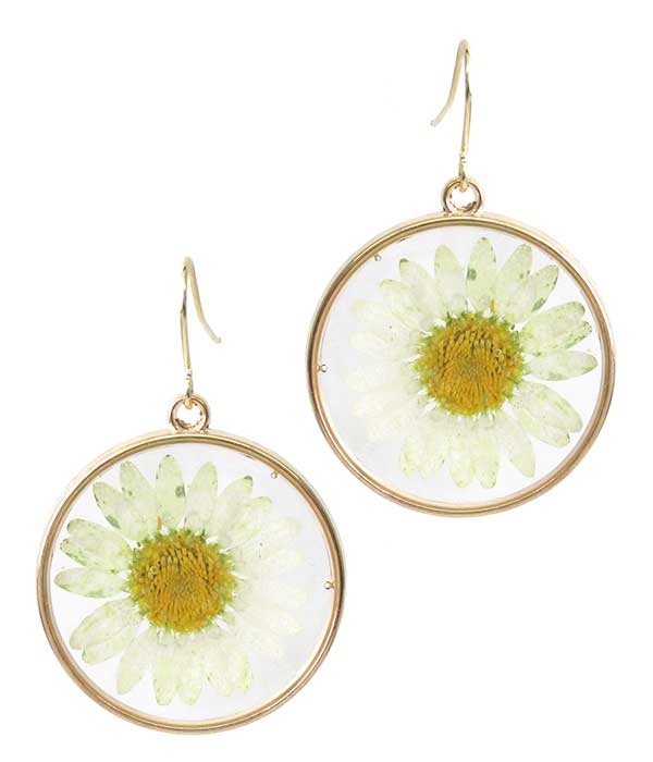 DRY FLOWER EARRING