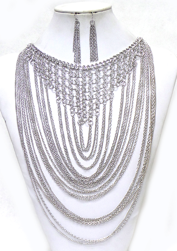 Multi layer chain linked necklace set
