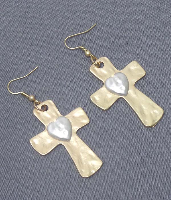 Heart center hammered cross drop earring