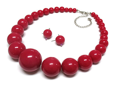 Formica ball beads necklace and earring set