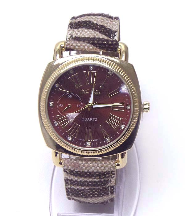 Designer look face and animal print band watch