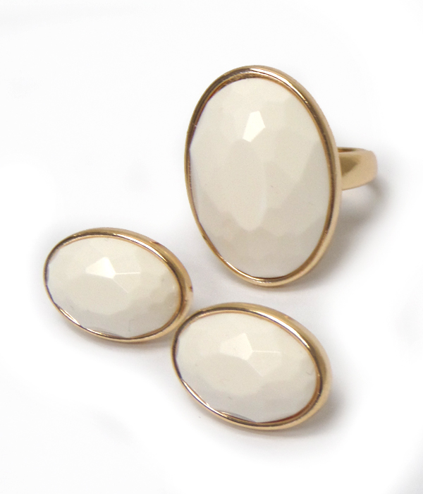 Single stone metal ring and earring set