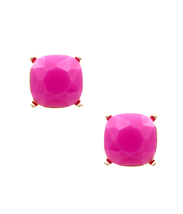 FACET STONE STUD EARRING