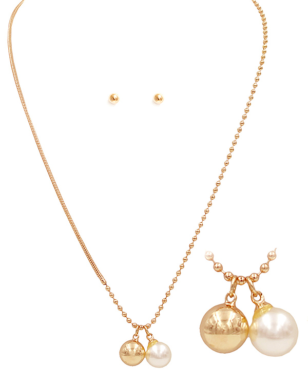 METAL BALL AND PEARL PENDANT NECKLACE SET