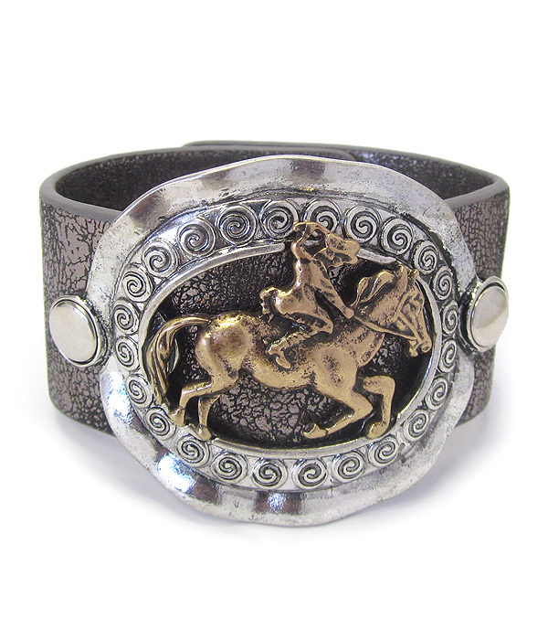 CHUNKY METAL DISC AND THICK LEATHERETTE BAND BRACELET - COWBOY