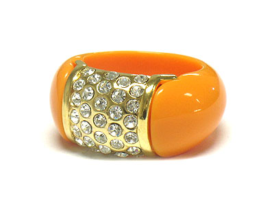 Crystal pastel tone glamour ring