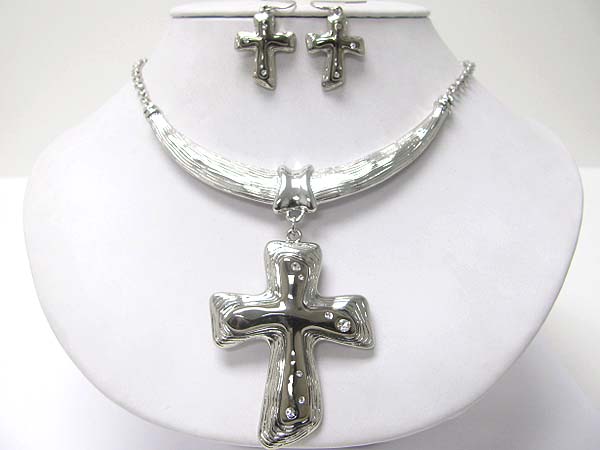 Crystal stud metal cross medallion necklace earring set