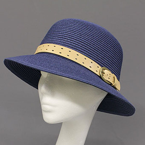 Short brim hat w/belt