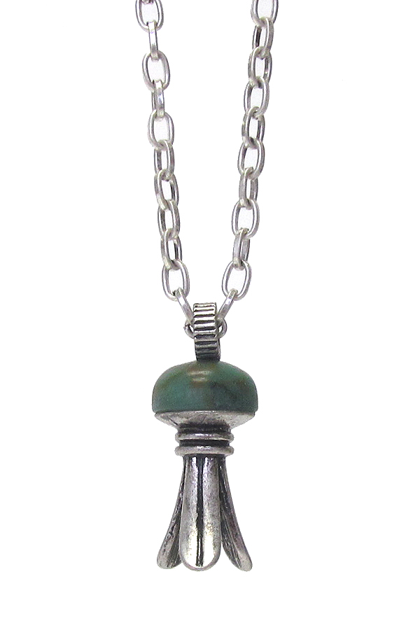 Squash blossom piece pendant necklace