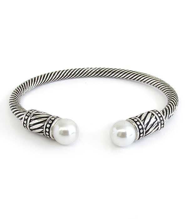DESIGNER STYLE PEARL AND METAL CABLE BANGLE BRACELET