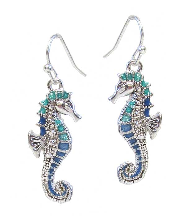 Sealife theme epoxy earring - seahorse