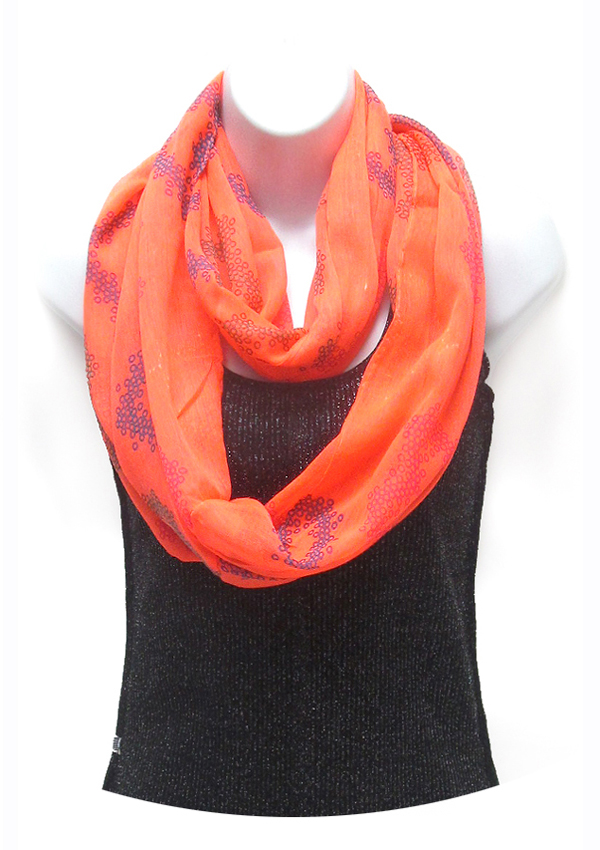 Dotted heart print infinity scarf