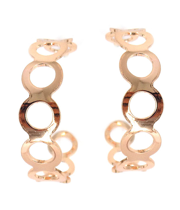 Metal ring hoop earring