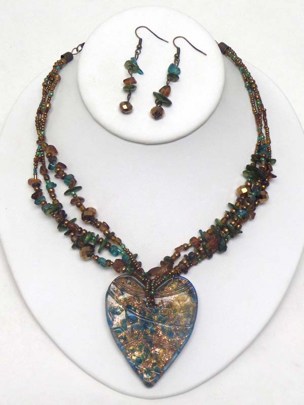 Glass heart pendant and natural chip stone 3 layer necklace earring set