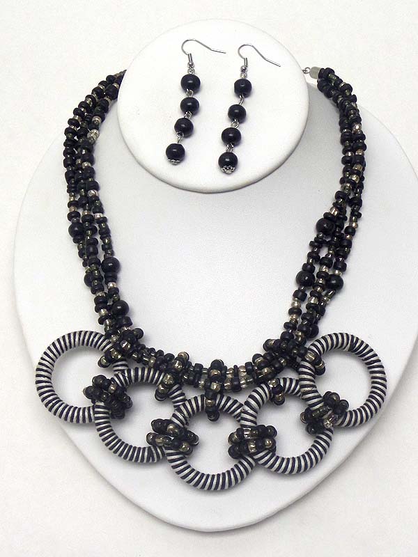 Multi wood donut dangle natural chip stone 3 layer necklace earring set