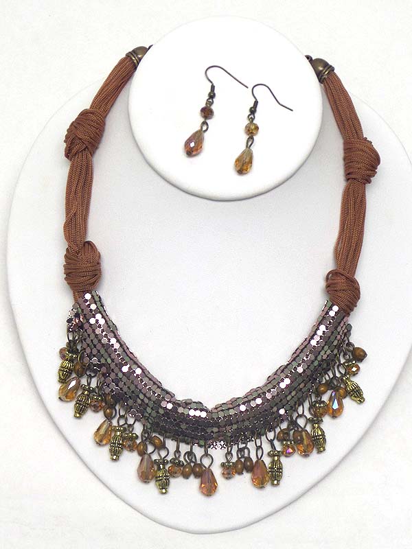 MULTI STONE DANGLE METAL MESH AND FABRIC CORD NECKLACE EARRING SET
