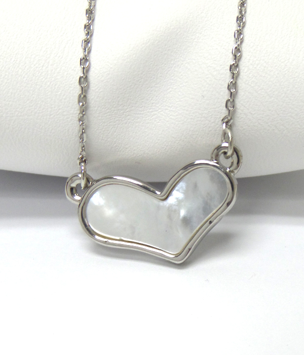 Electro plating and mother of pearl heart pendant necklace