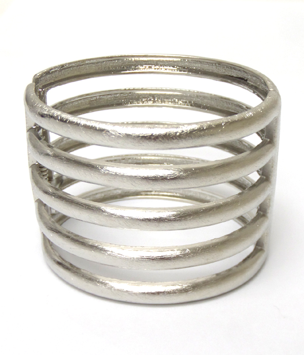 Electo plating multi layer hinge bangle bracelet