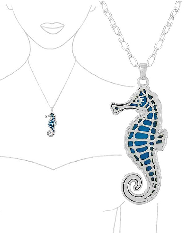 SEALIFE THEME PENDANT NECKLACE - SEAHORSE