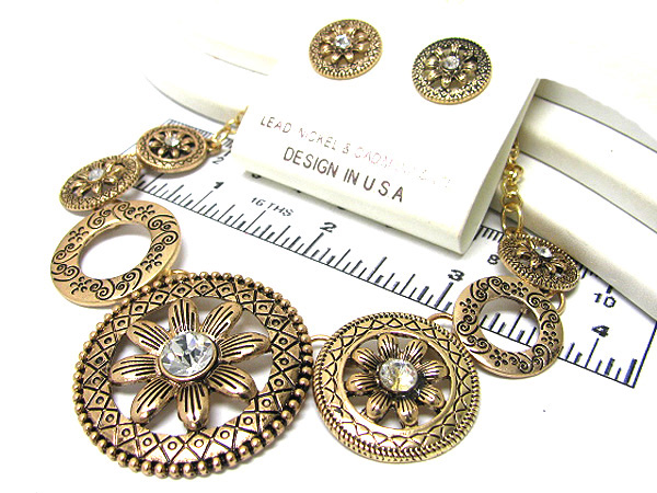 Crystal round seven disk textured with flower cahin necklace earring set
