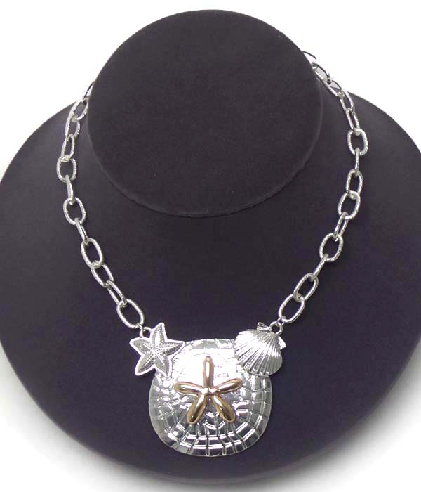 Starfish and shell pendant necklace