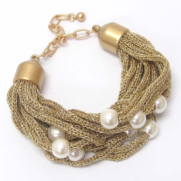 Multi layer metallic mesh chain and pearl bracelet