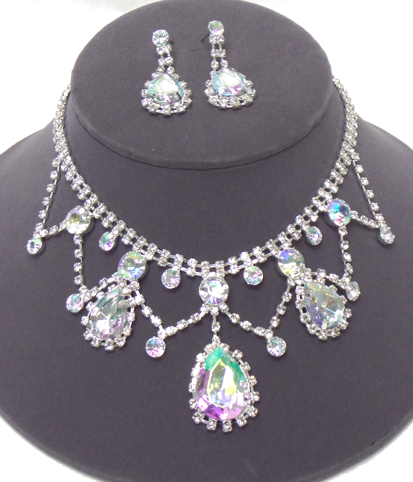 Color crystal with layer of rhinestones necklace set 