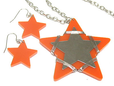 Acrylic star pendant with mirror necklace and earring set 
