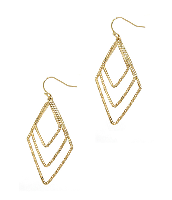 TEXTURED METAL TRIPLE DIAMOND SHAPE EARRING