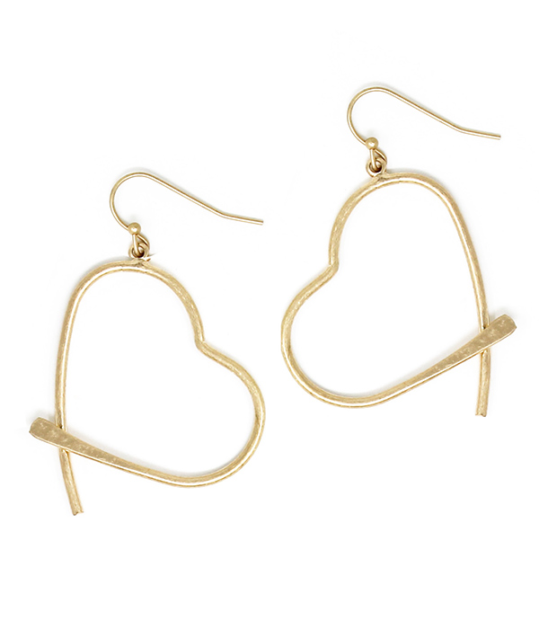 Metal heart earring