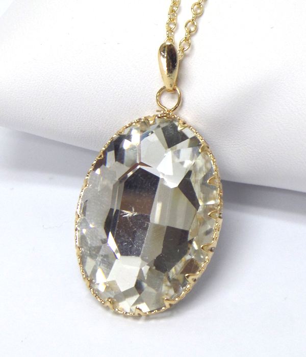 Single ovalacryl stone necklace 