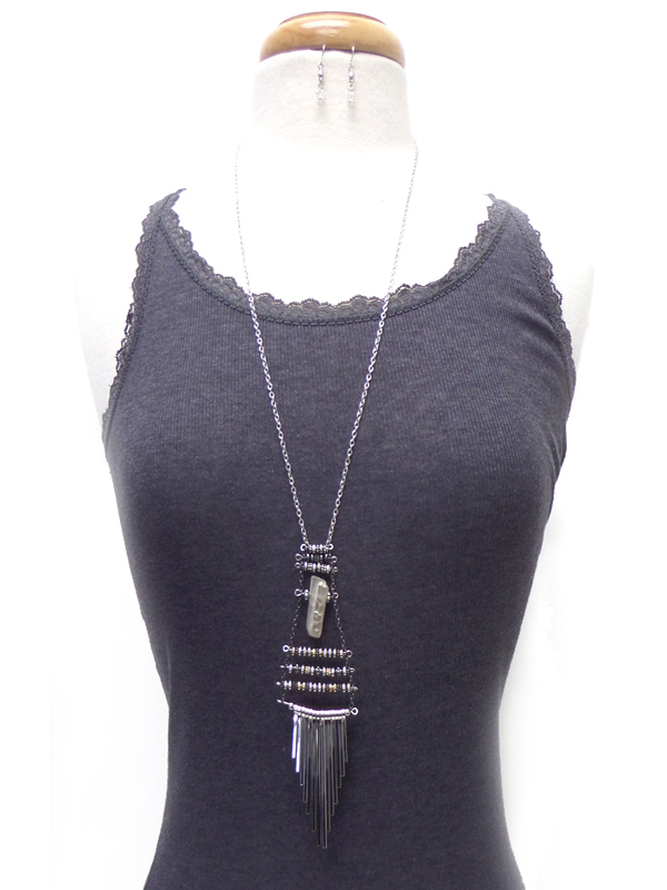 Handmade boho style semi precious stone and metal bar drop long necklace