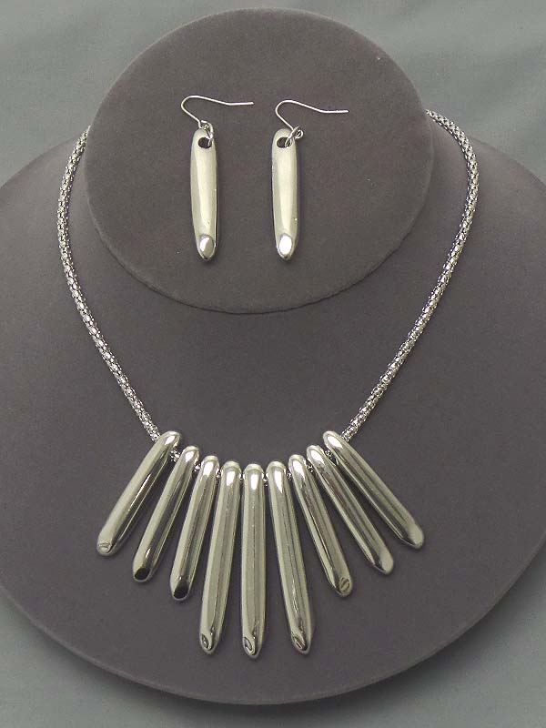 Multi hollow bullet link necklace earring set