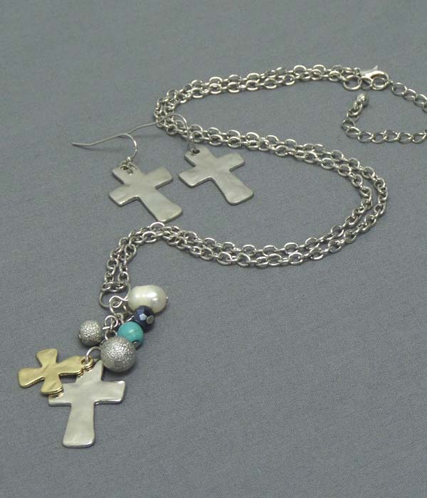 Hammered cross and pearl pendant necklace earring set
