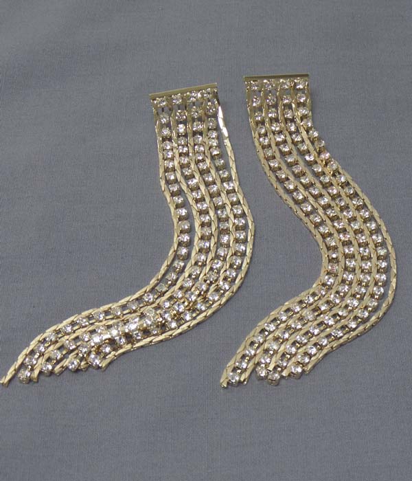 Multi crystal and snake chain drop long earring