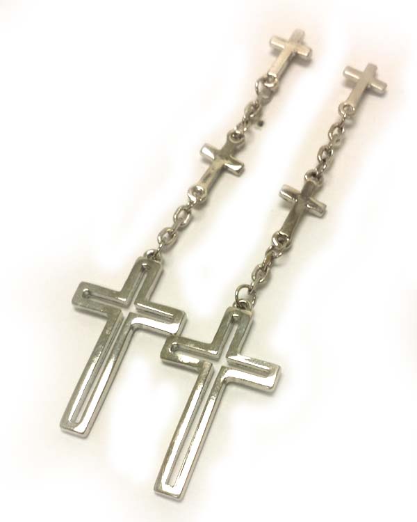 TRIPLE CROSS LINK DROP EARRING