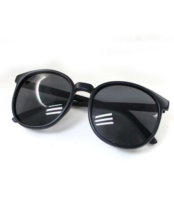 Oversize round shade women sunglasses - uv protection
