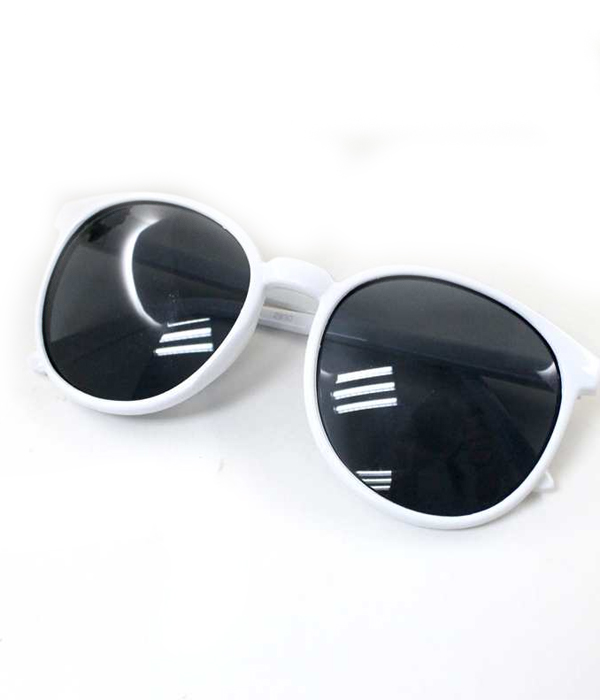 Oversize round shade women sunglasses - uv protection